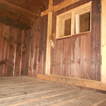 Ukuaru Nature Cabin * Raasiku